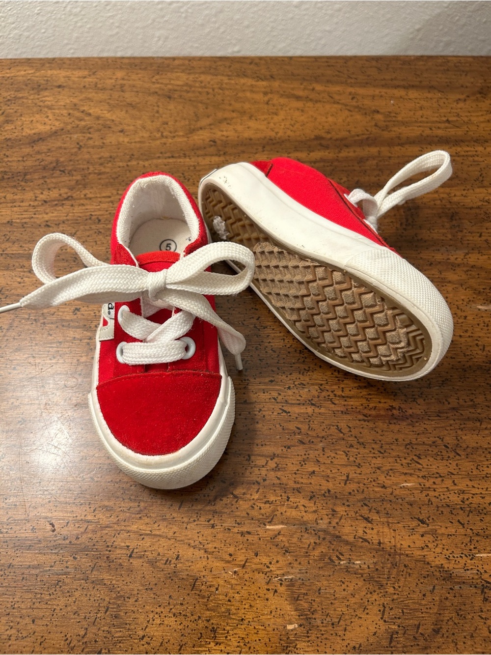 Mudd Kids toddler Canvas Lace-Up Sneakers